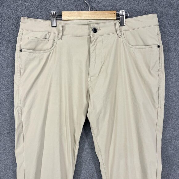 Kenneth Cole New York Pants Mens 36x30 Khaki Stretch 5-Pocket Casual Travel - Picture 3 of 16